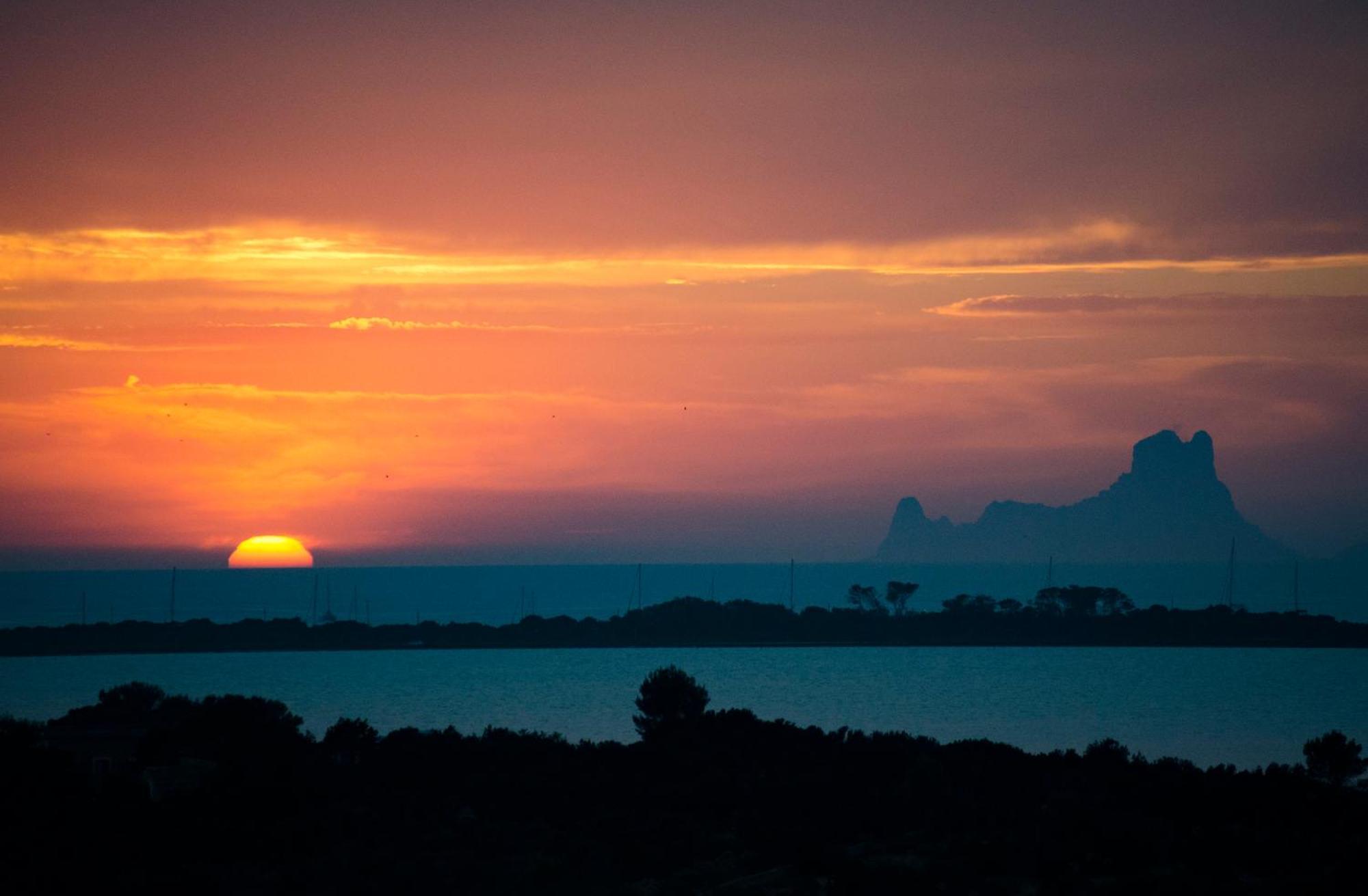Five Flowers Hotel Formentera, Member Of Melia Collection Es Pujols Exterior photo