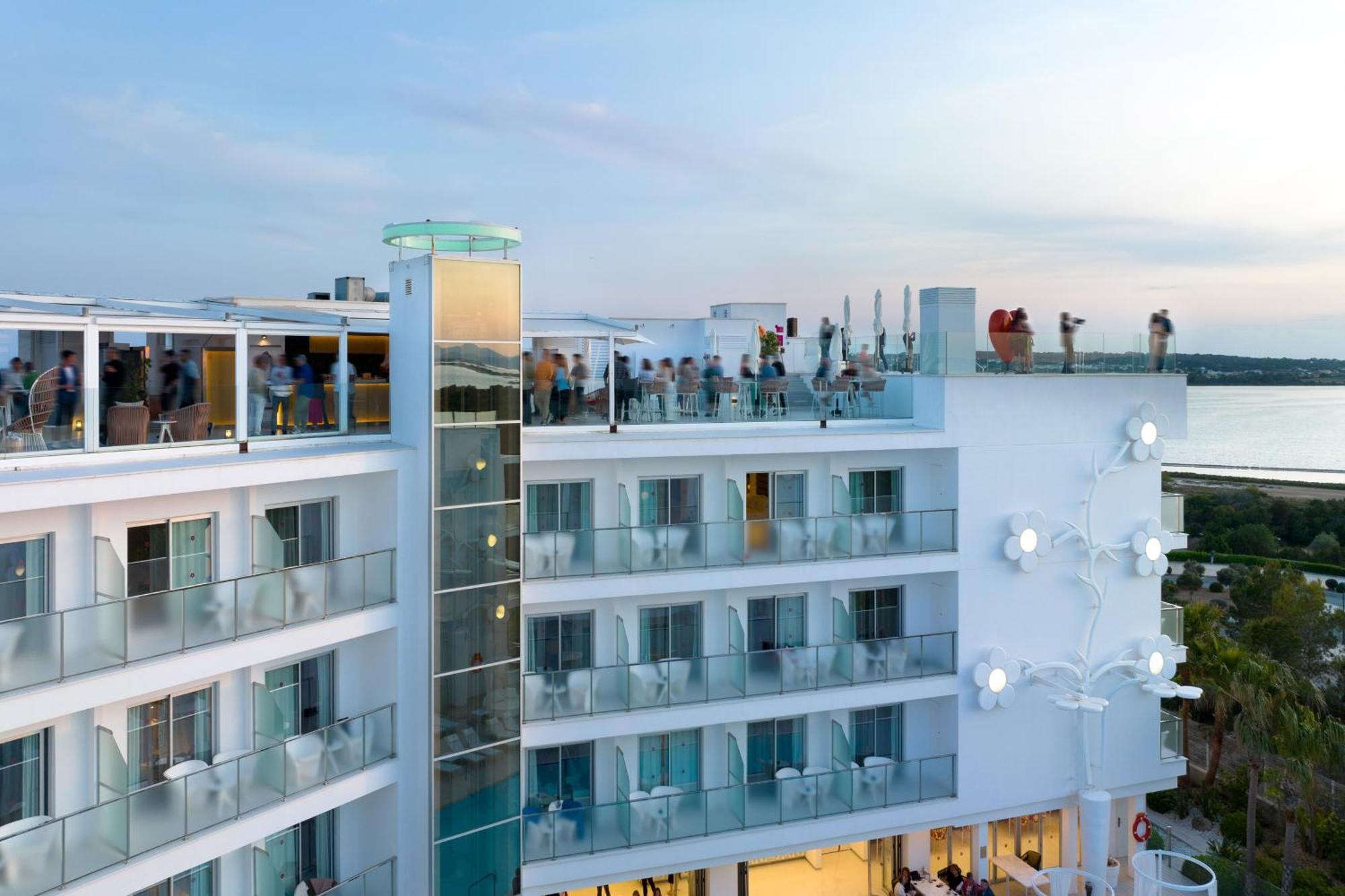Five Flowers Hotel Formentera, Member Of Melia Collection Es Pujols Exterior photo